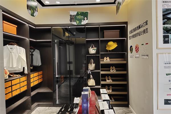 開全屋定制店需要花費(fèi)很高的成本嗎？